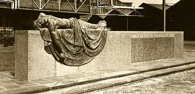 monument oorlogsslachtoffers Philips
